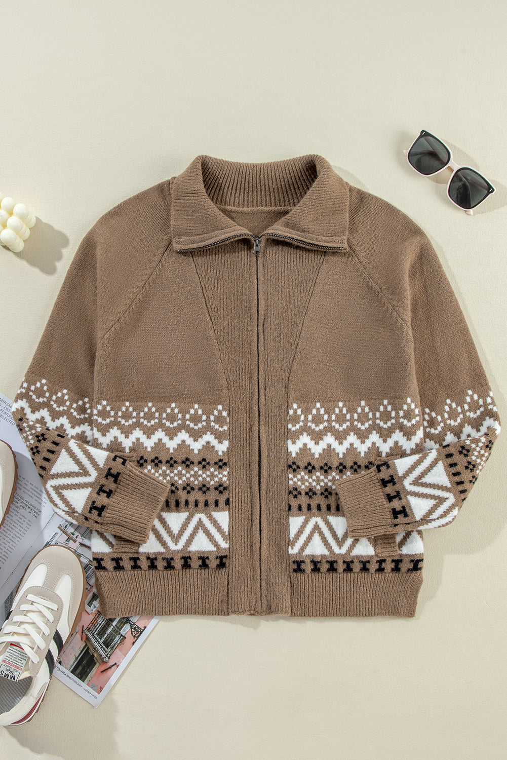 Brown Geometric Print Ribbed Trim Zipper Collar Sweater